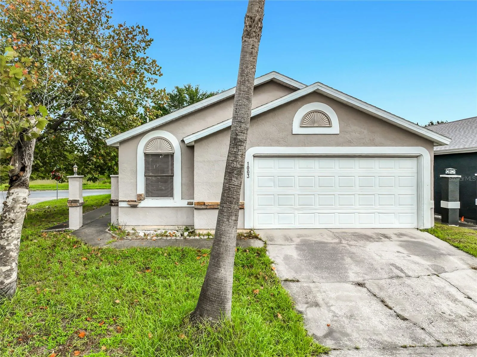 1003 WINTERBERRY LN