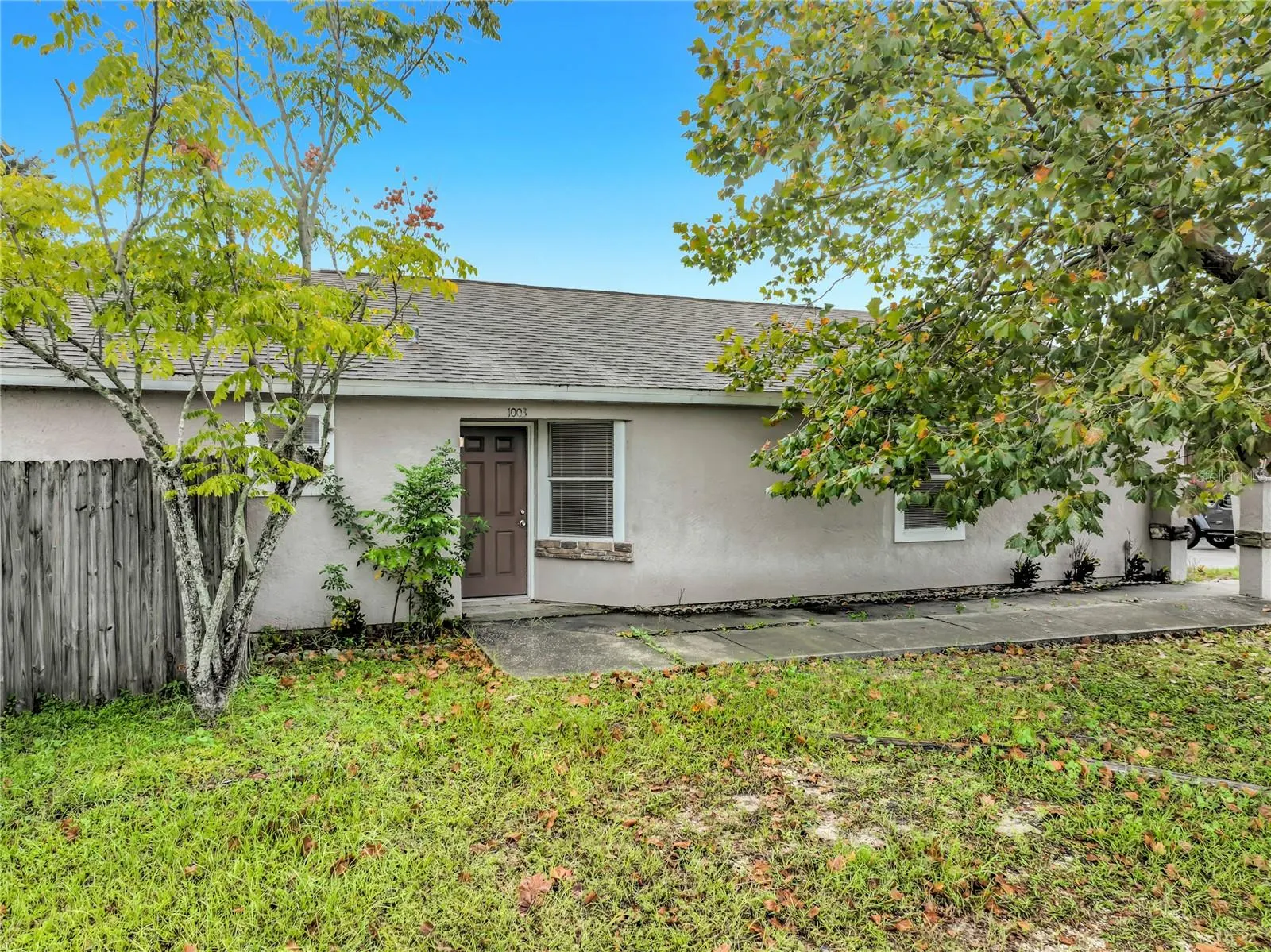 1003 WINTERBERRY LN