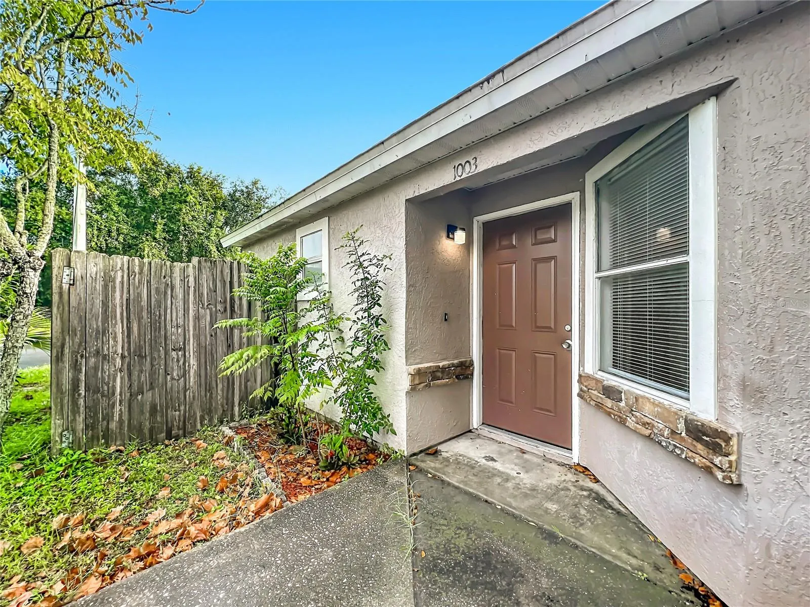 1003 WINTERBERRY LN