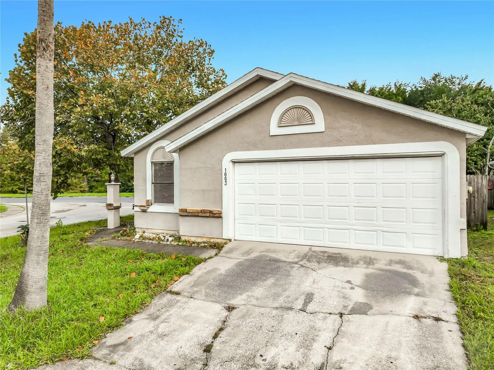 1003 WINTERBERRY LN
