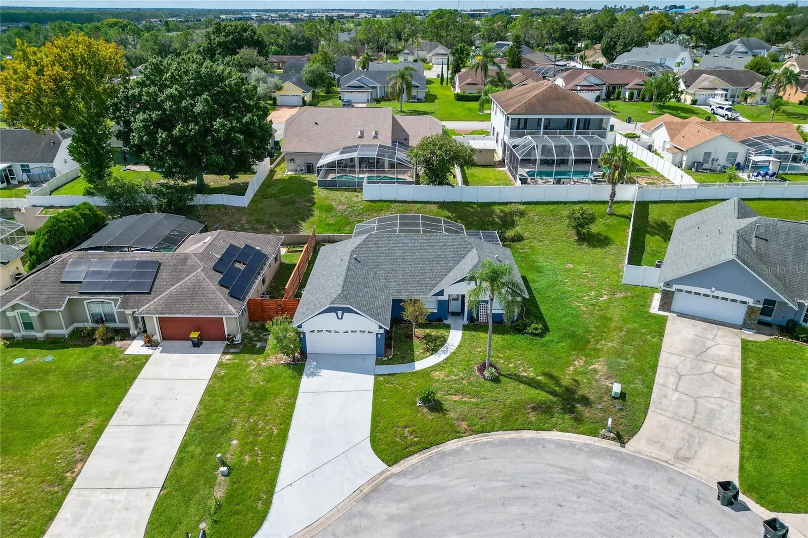 5565 LOMA VISTA LOOP