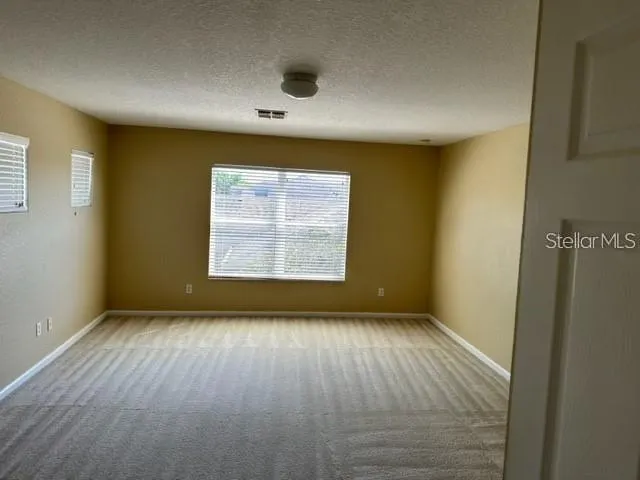 2327 MEADOW OAK CIR