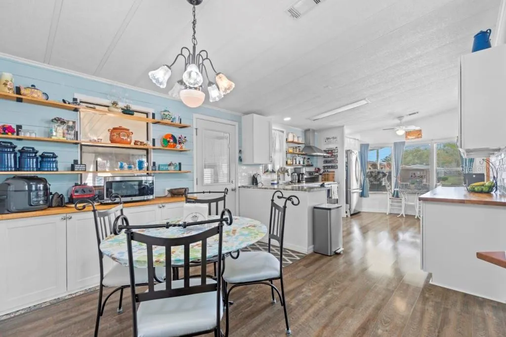 35057 MCCULLOUGHS LEAP