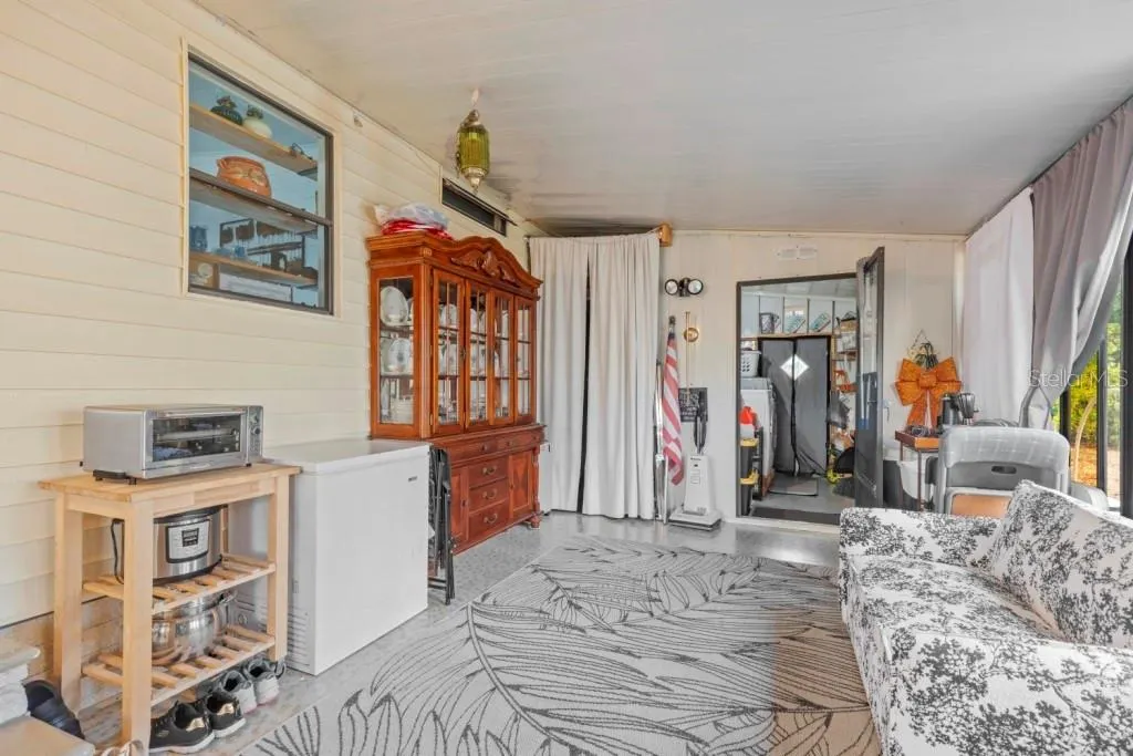 35057 MCCULLOUGHS LEAP