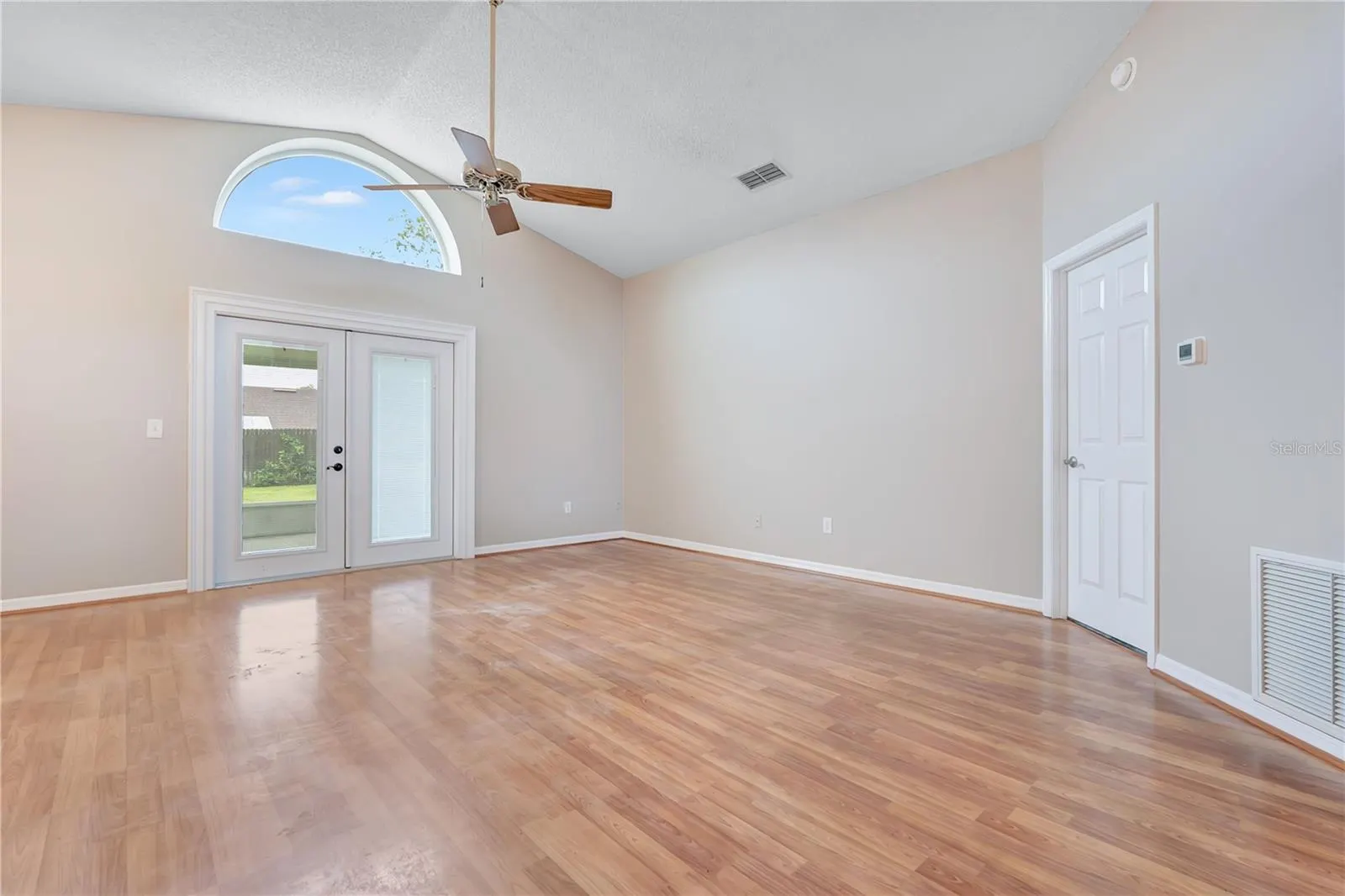 2145 GREYSTONE TRL