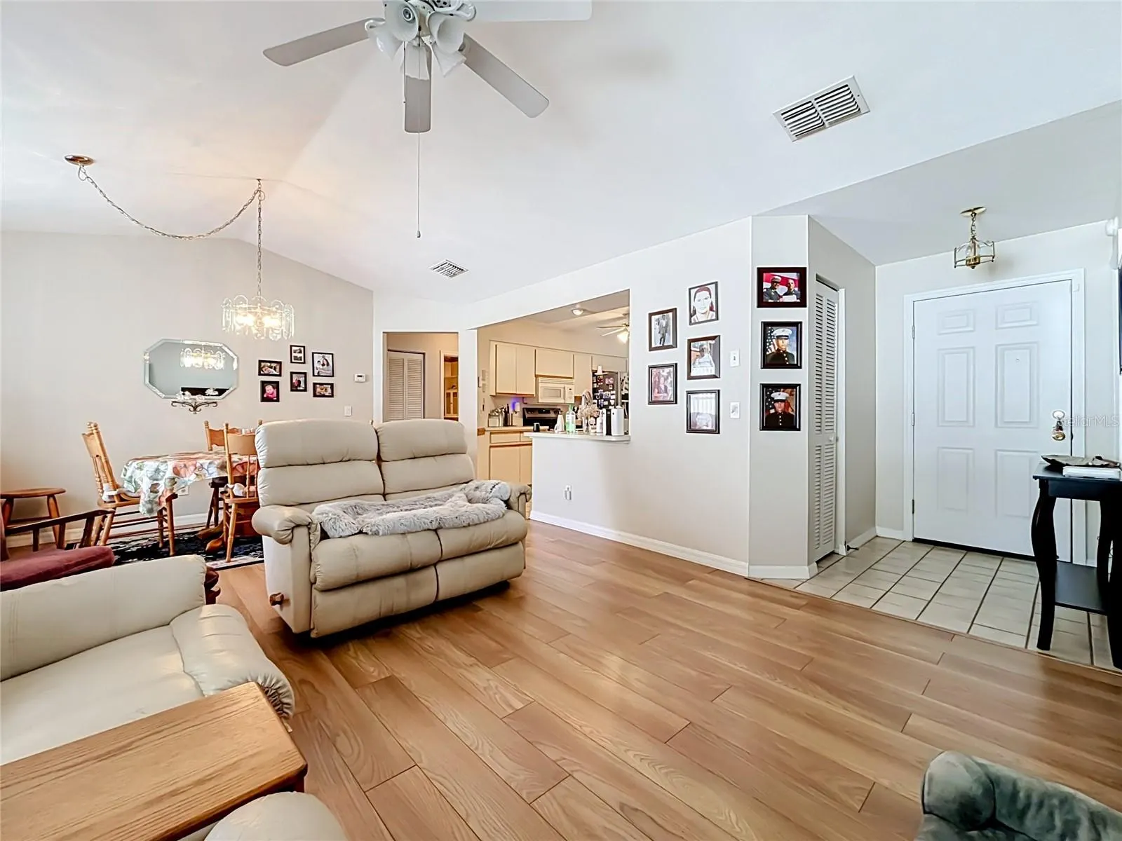 407 ANISE LN