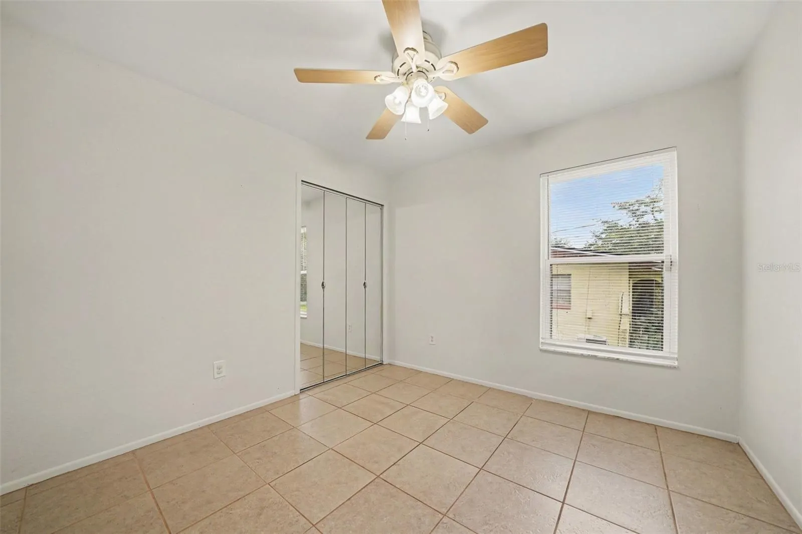 264 SUNRISE BLVD