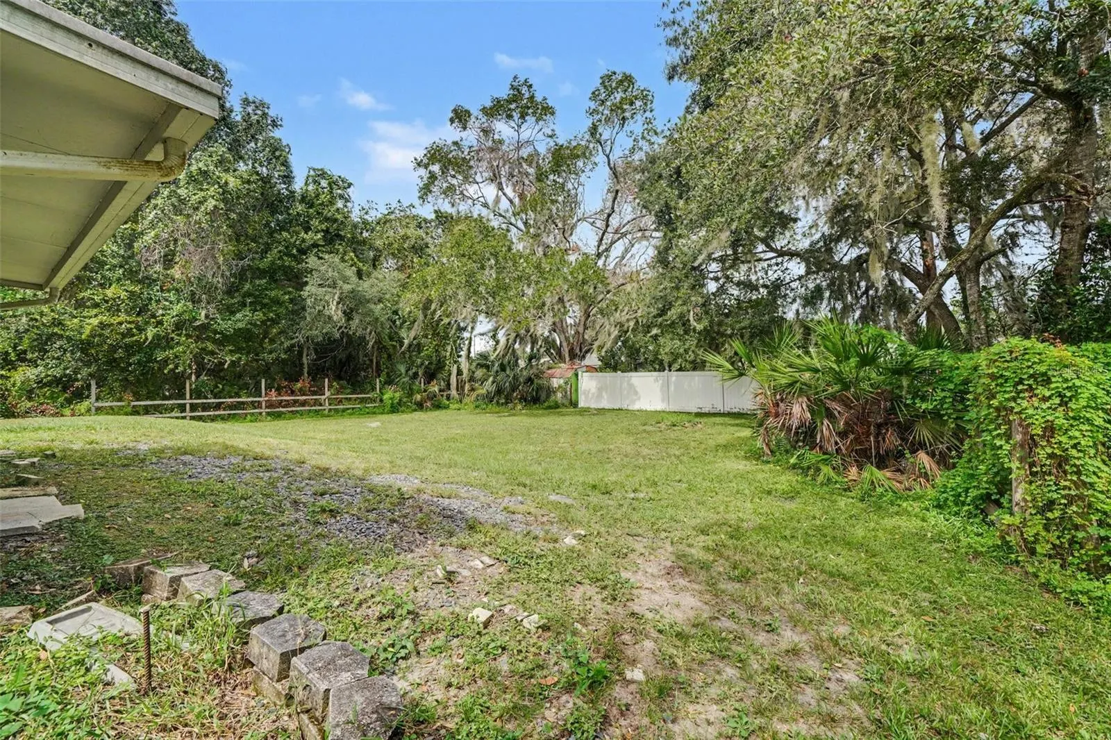 264 SUNRISE BLVD