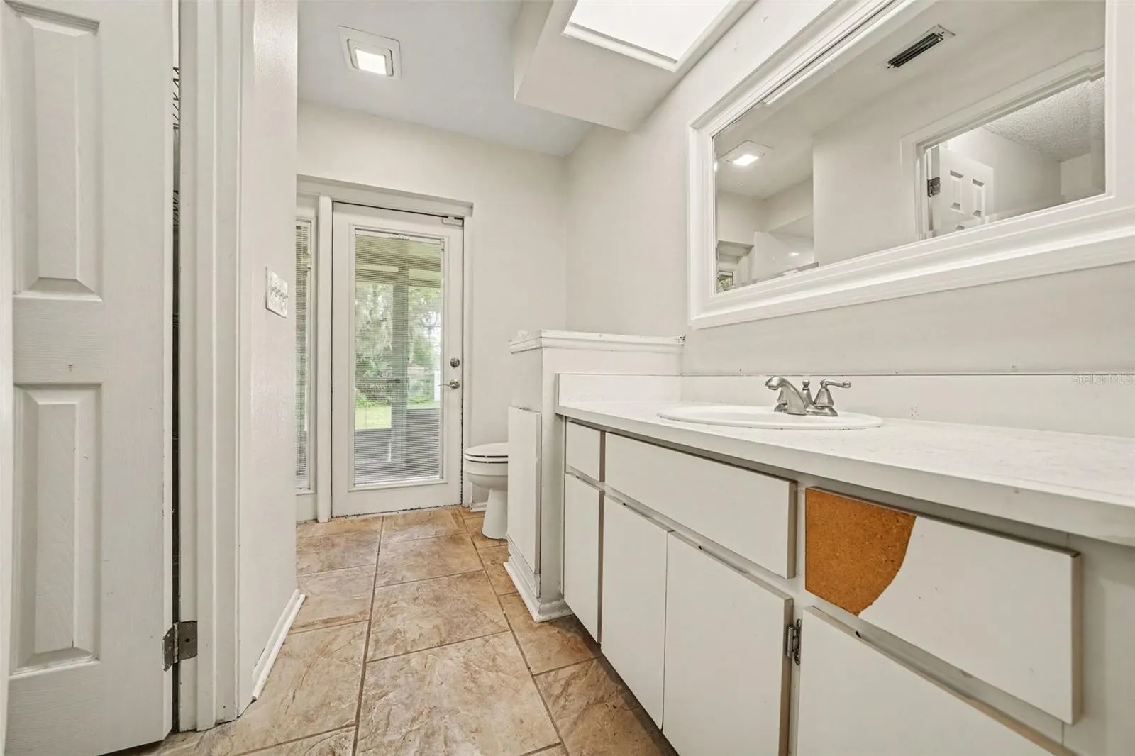 264 SUNRISE BLVD