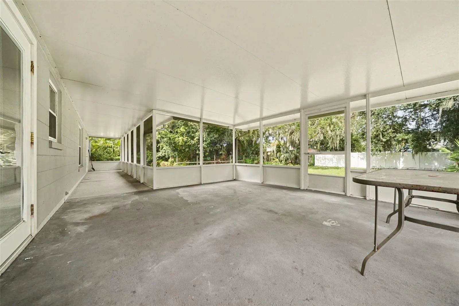 264 SUNRISE BLVD