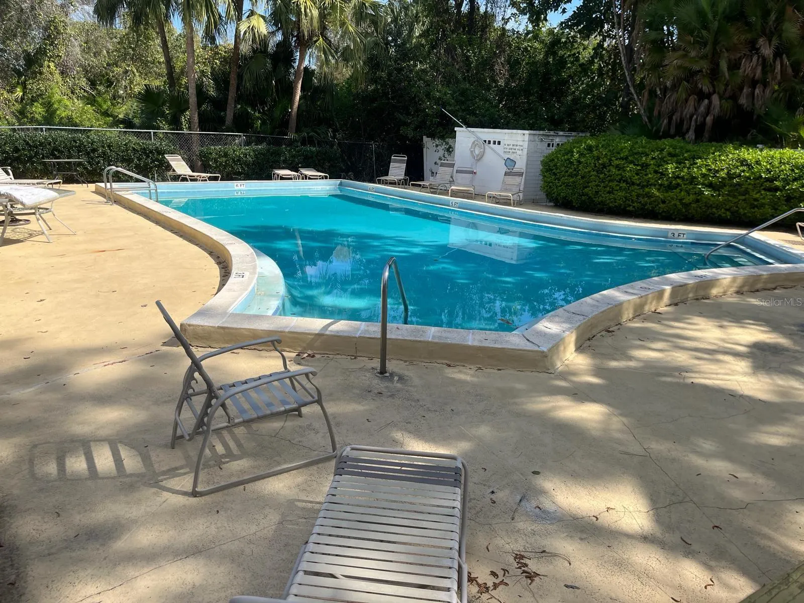 100 EL CAMINO DR #208 #208