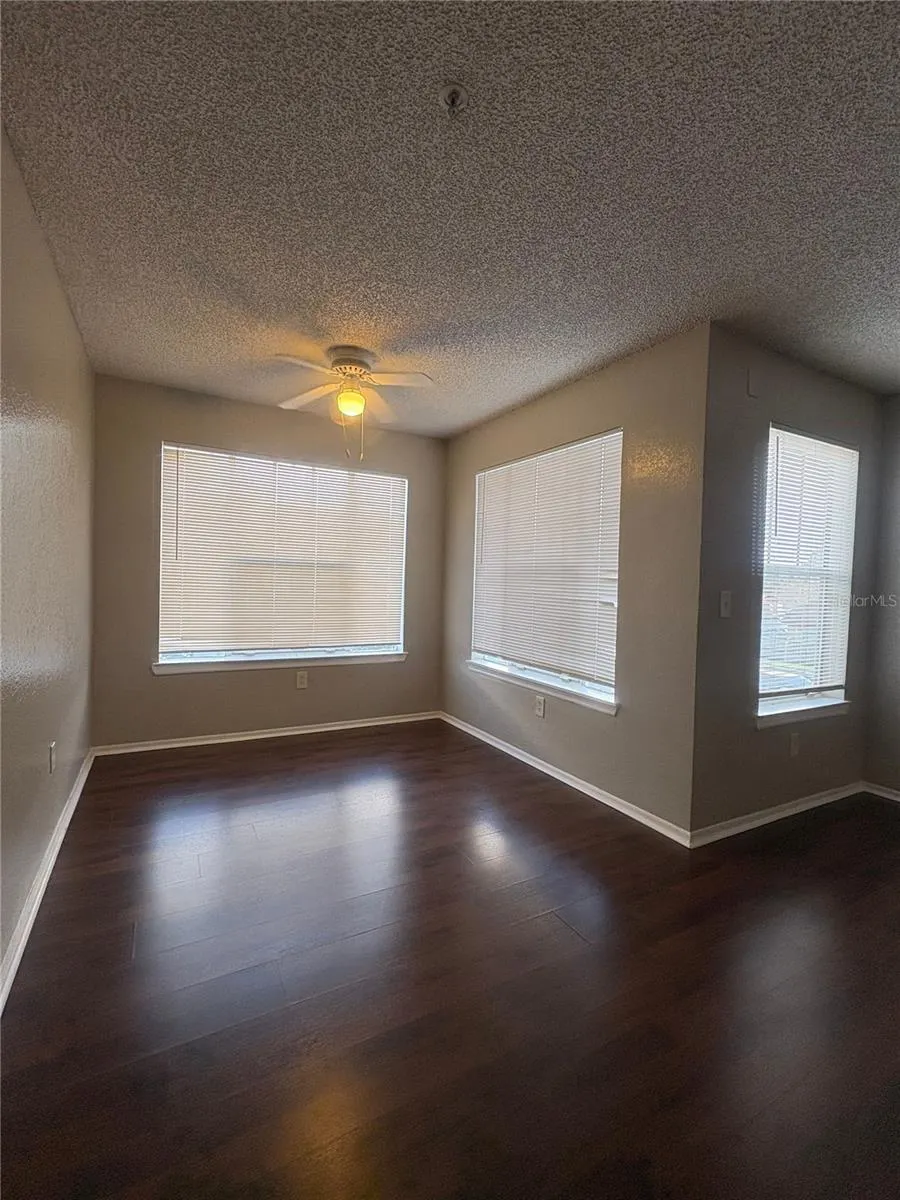 2208 ANTIGUA PL #923 #923