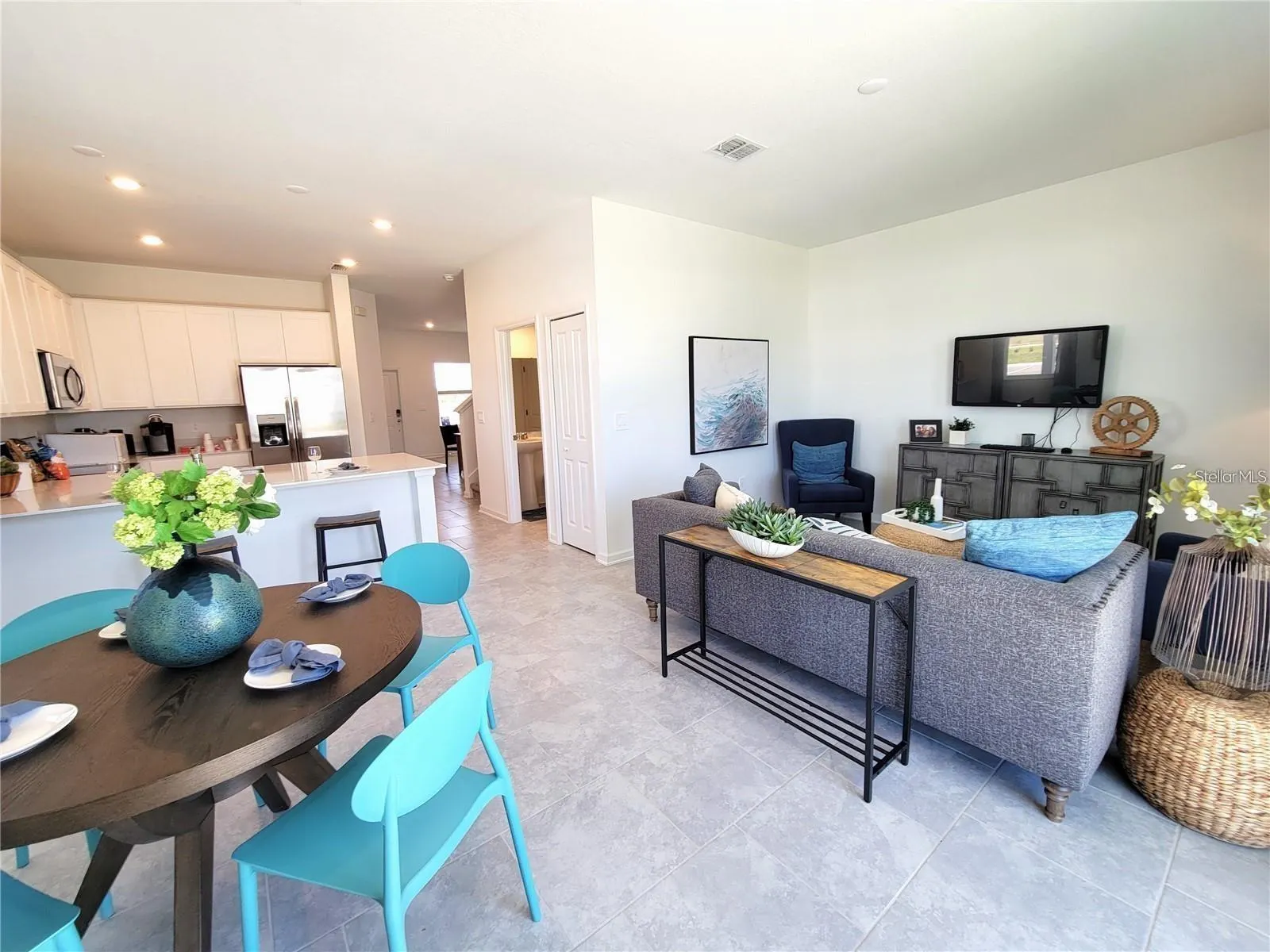 2470 SKYLINE LOOP