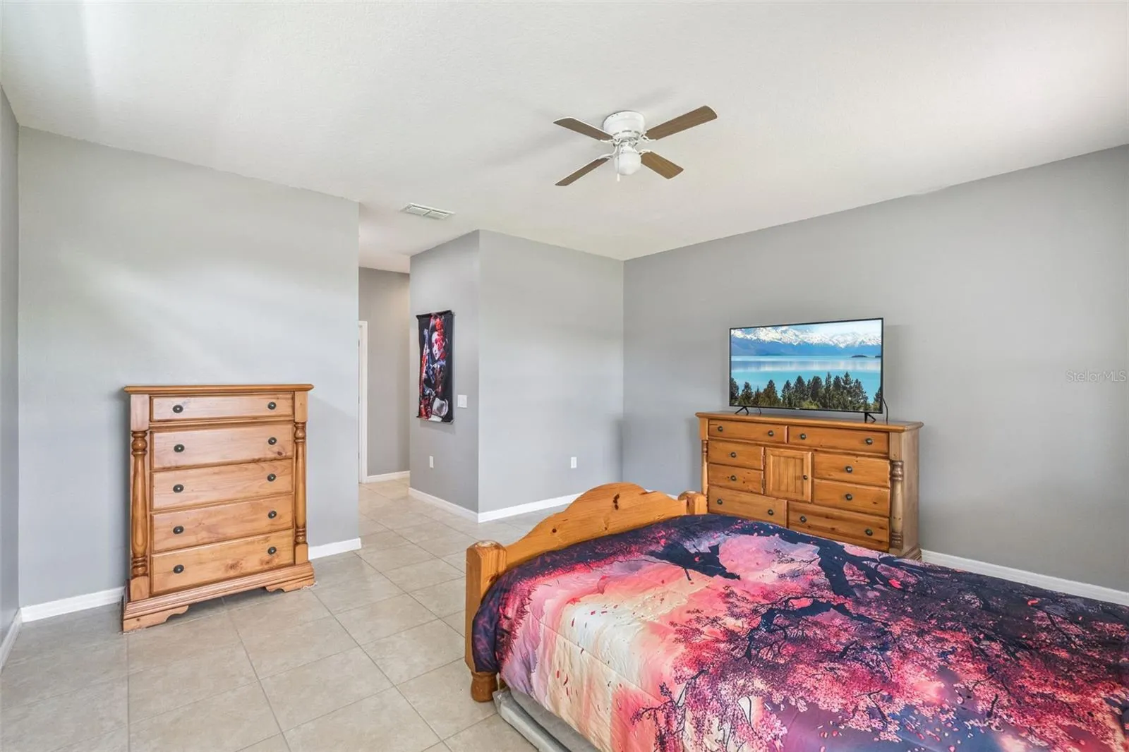 1181 HILLTOP PL