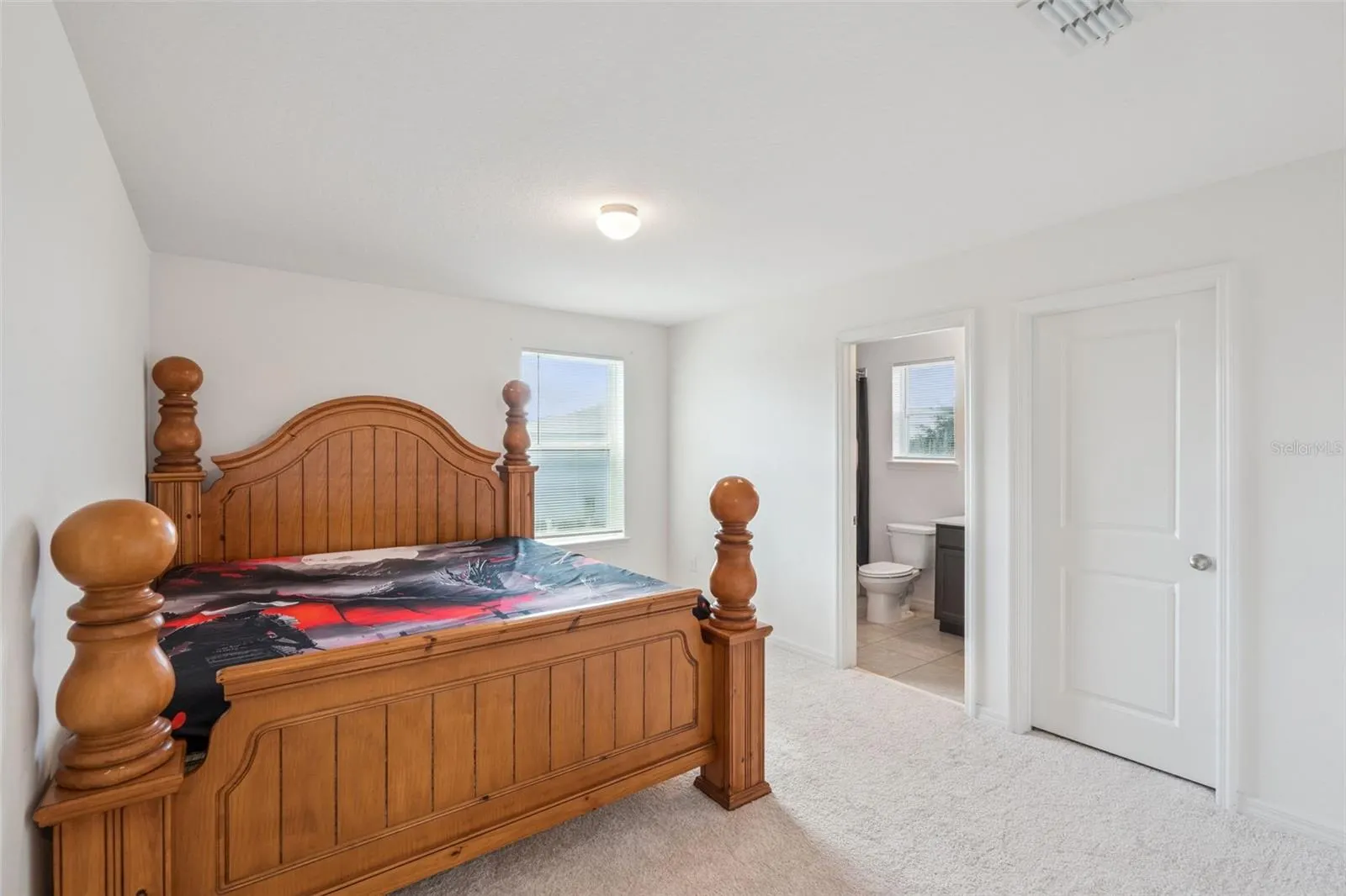 1181 HILLTOP PL