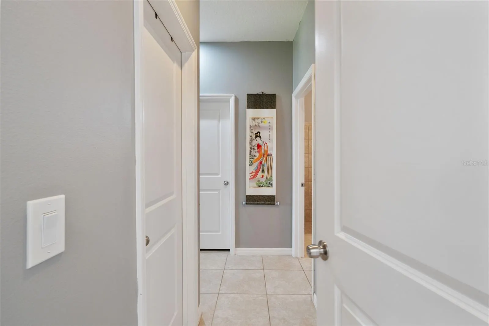 1181 HILLTOP PL