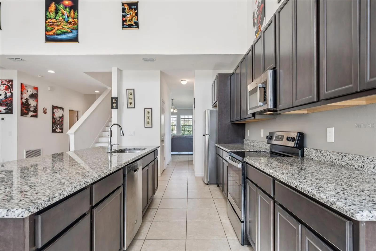 1181 HILLTOP PL