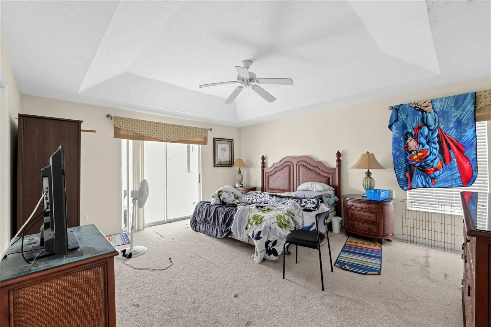 913 HENLEY CIR