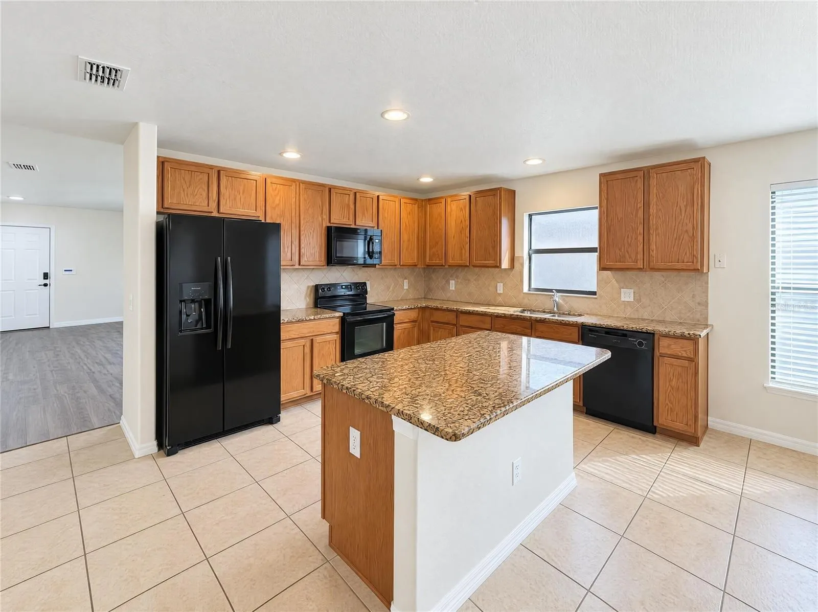 532 SAVANNAH PRESERVE LOOP