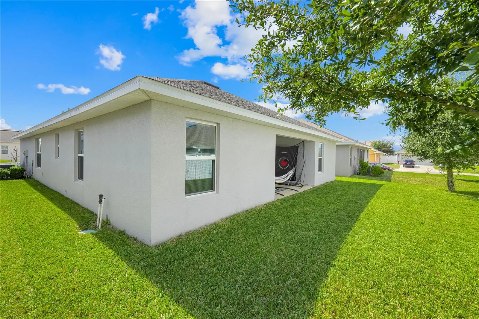 491 MEADOW POINTE DR