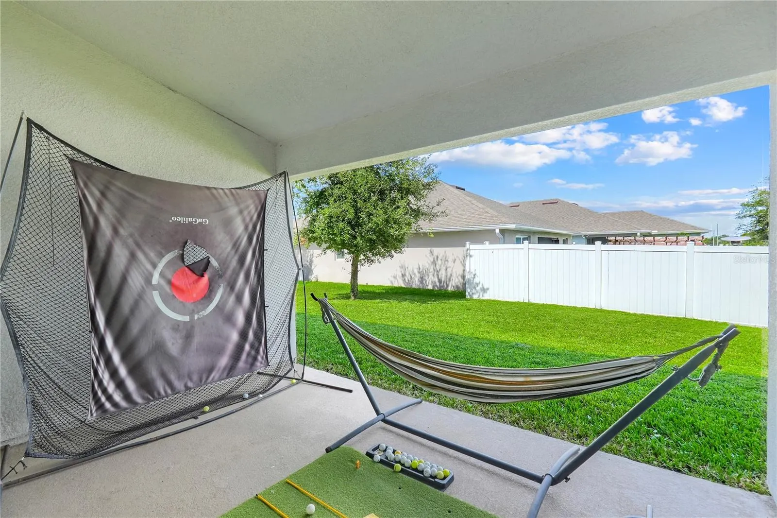 491 MEADOW POINTE DR