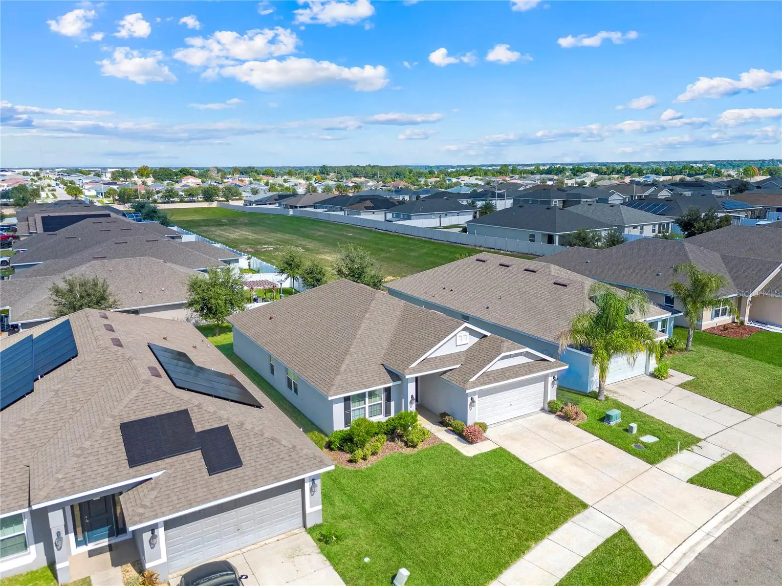 491 MEADOW POINTE DR
