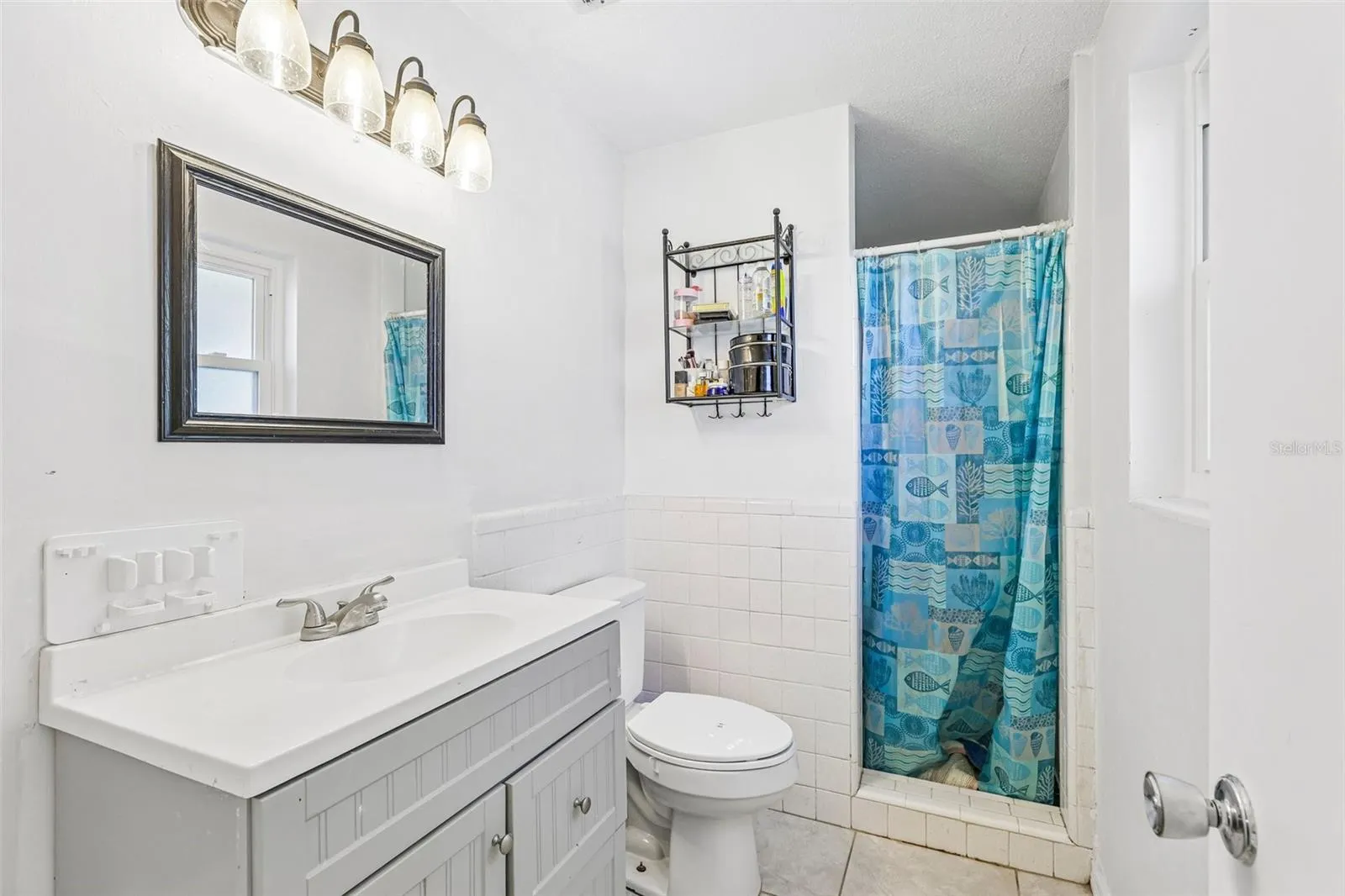33 DRESDEN CIR