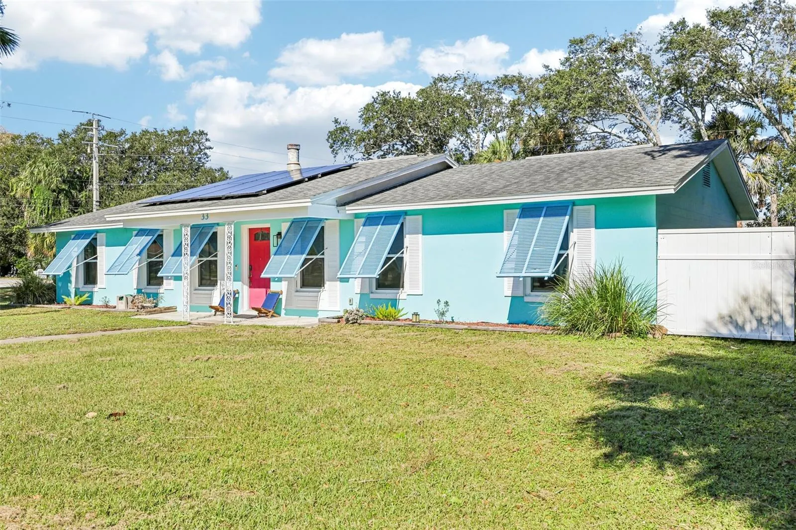 33 DRESDEN CIR