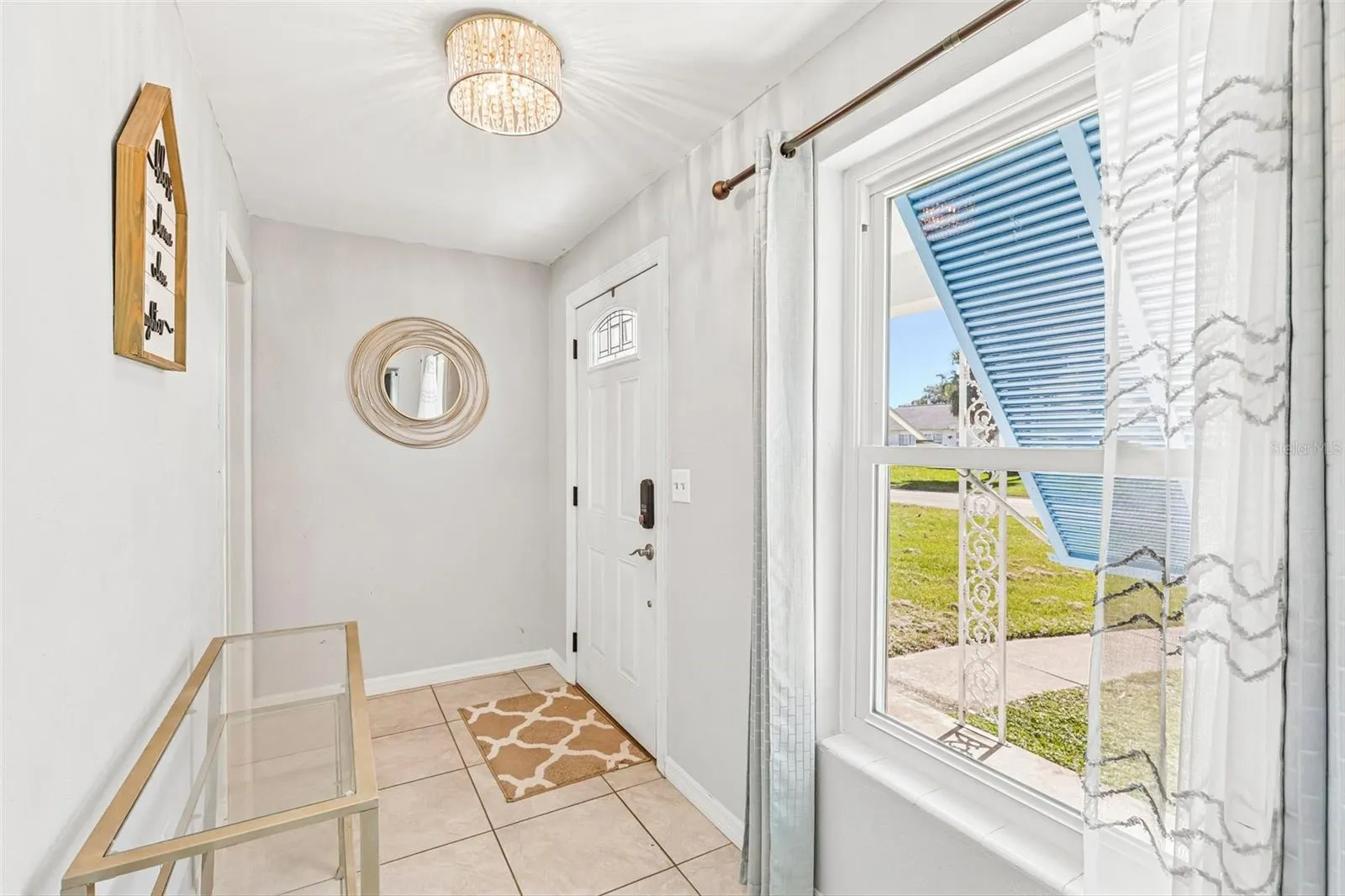 33 DRESDEN CIR