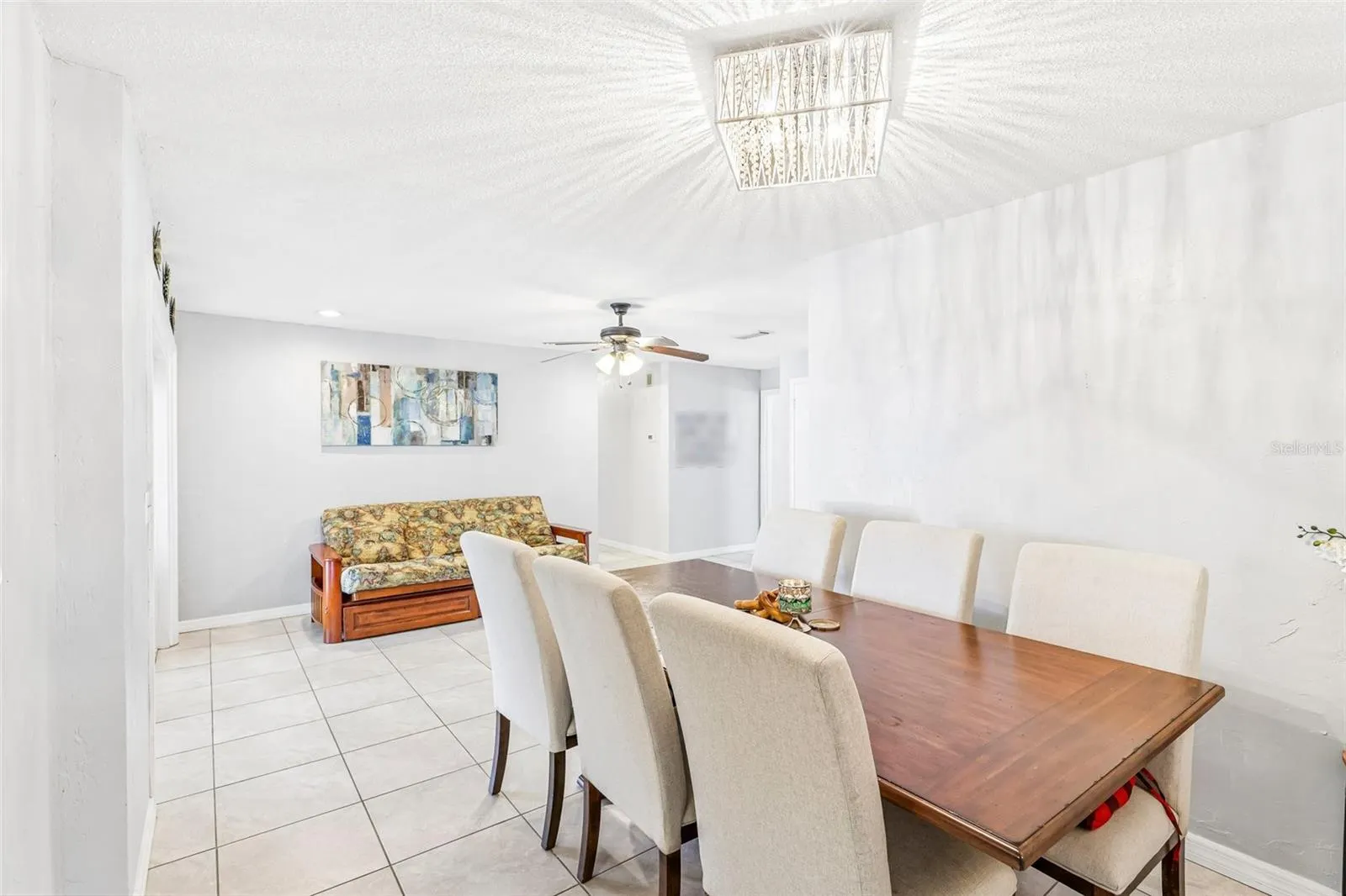 33 DRESDEN CIR