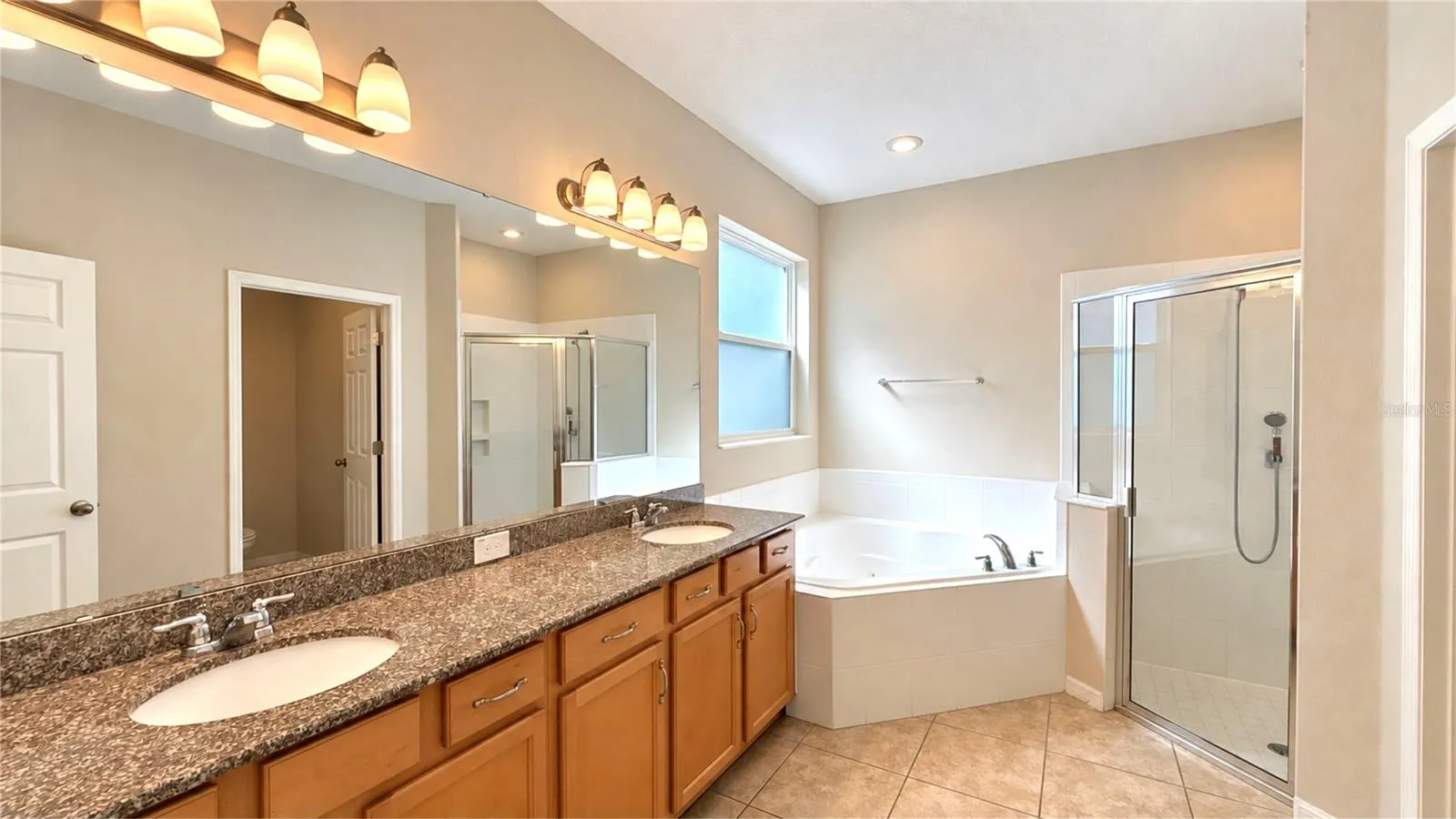 14153 DOVE HOLLOW DR