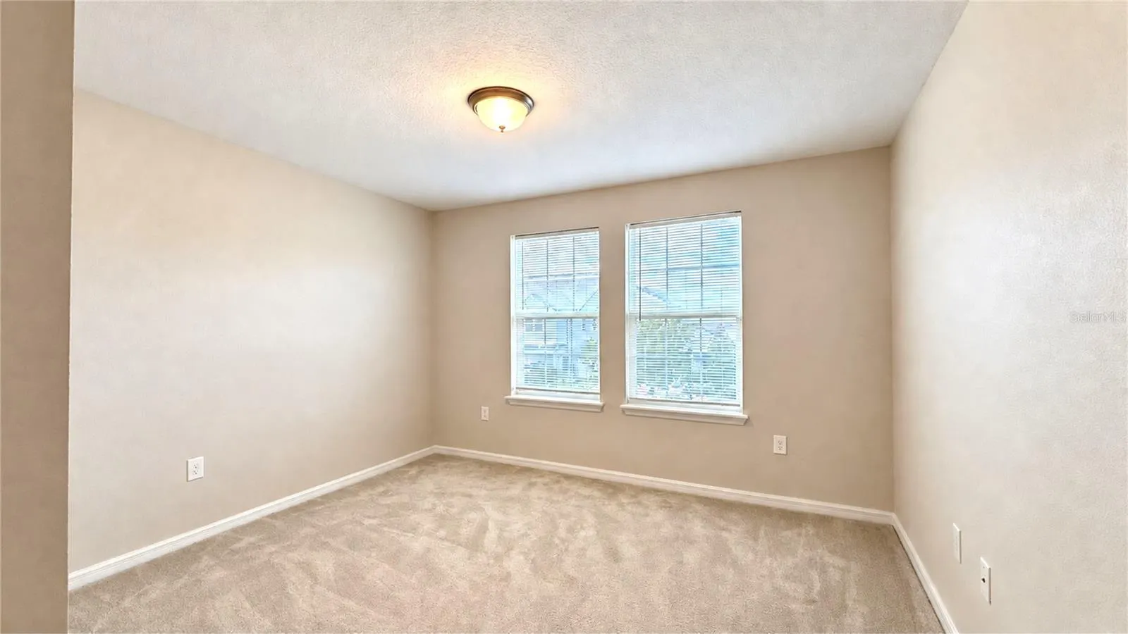 14153 DOVE HOLLOW DR