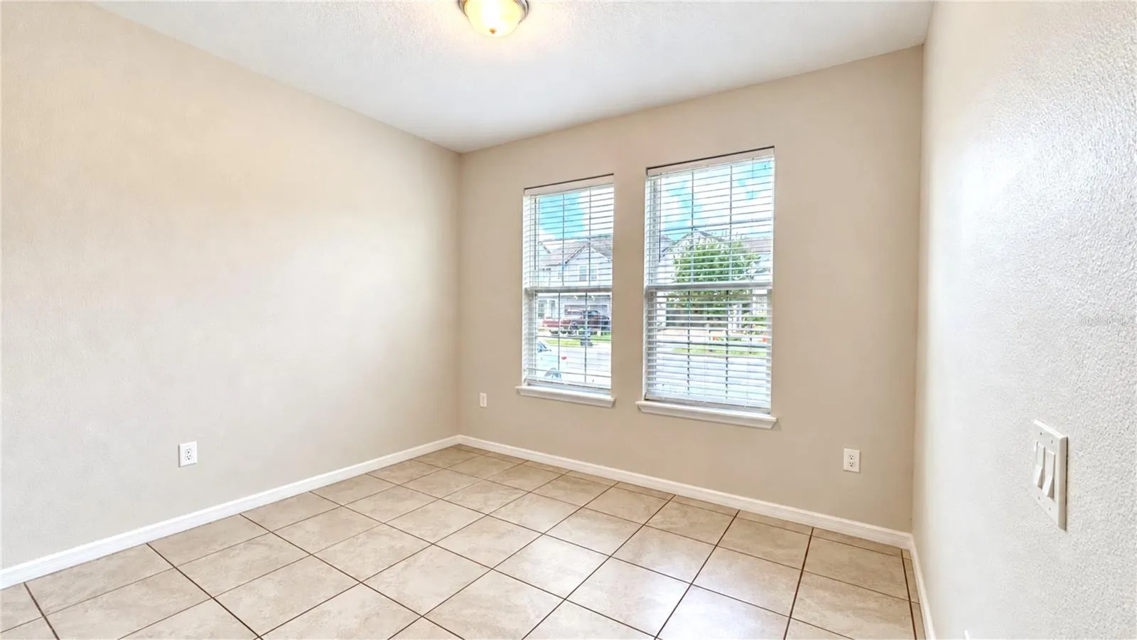 14153 DOVE HOLLOW DR