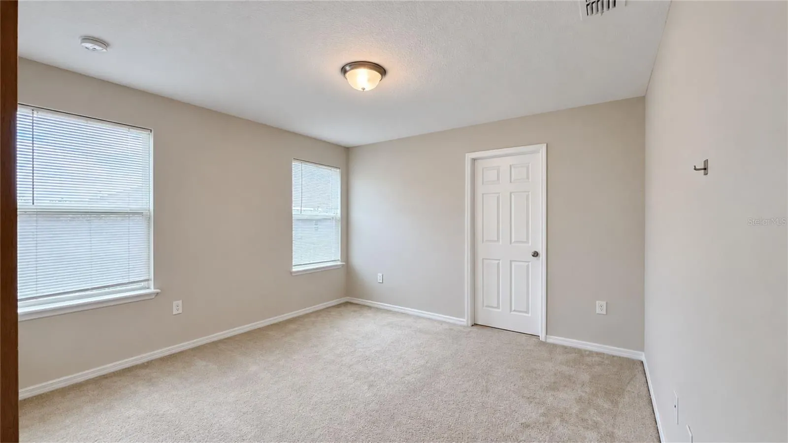 14153 DOVE HOLLOW DR