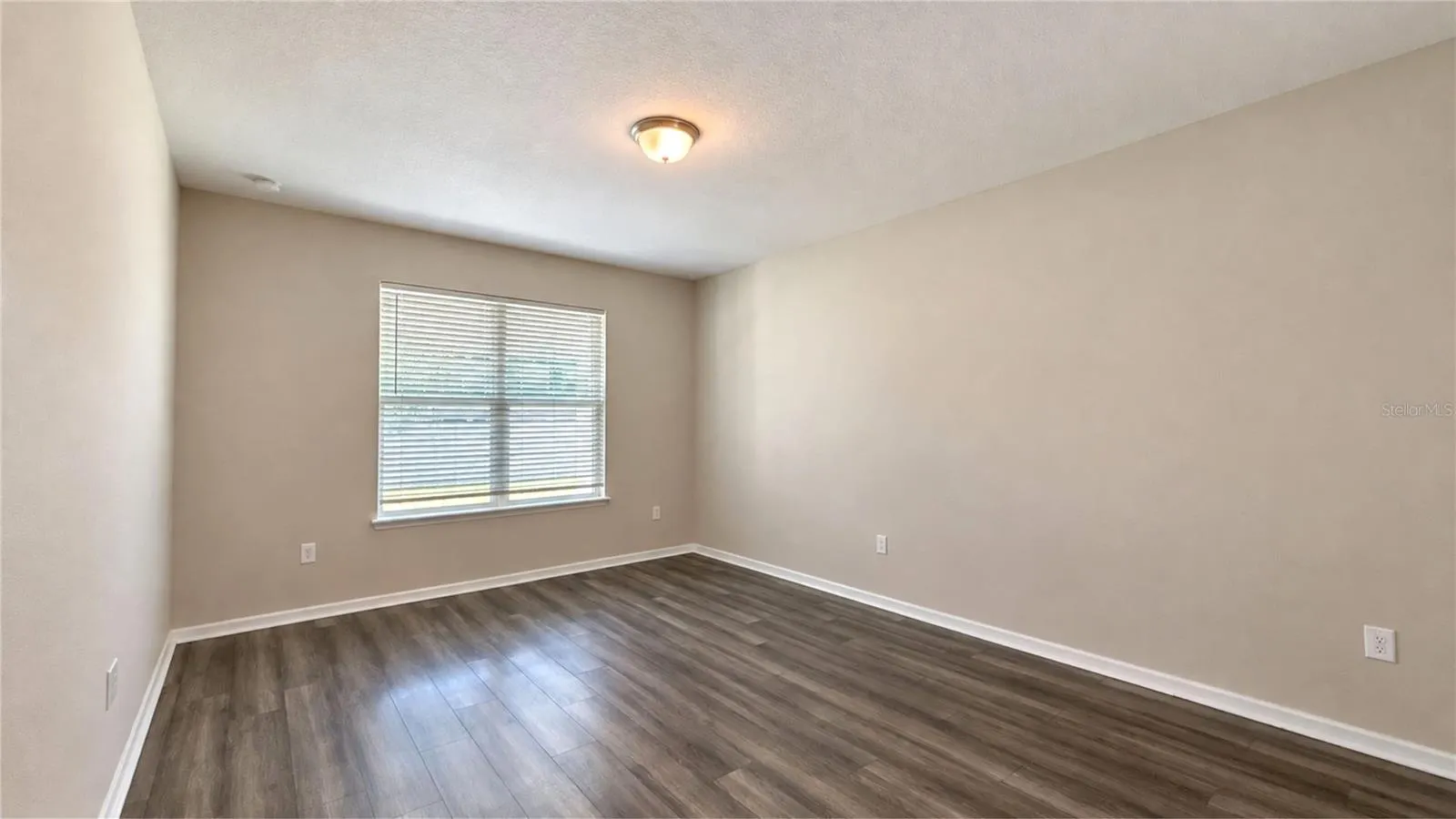 14153 DOVE HOLLOW DR