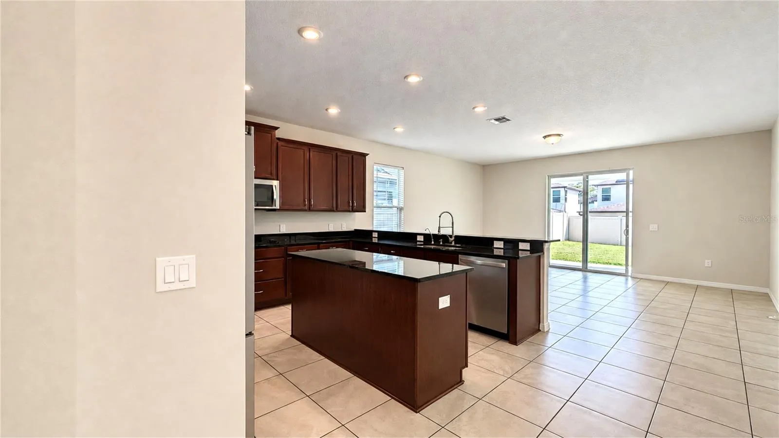 14153 DOVE HOLLOW DR