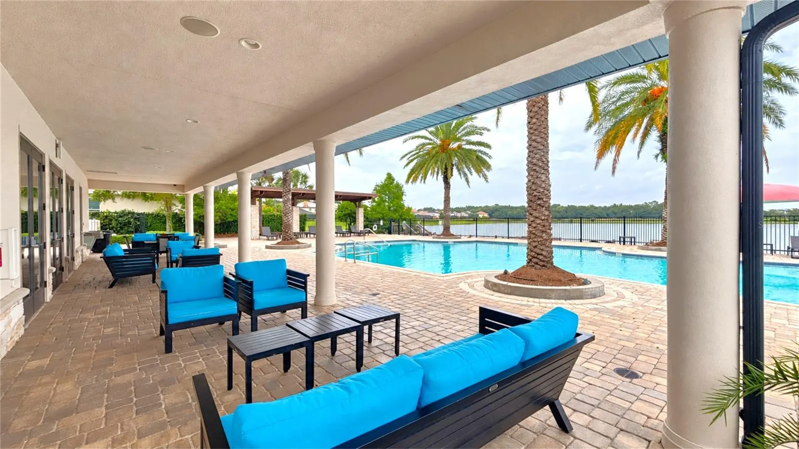 14153 DOVE HOLLOW DR