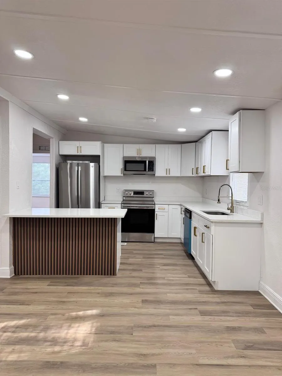 116 2ND ST