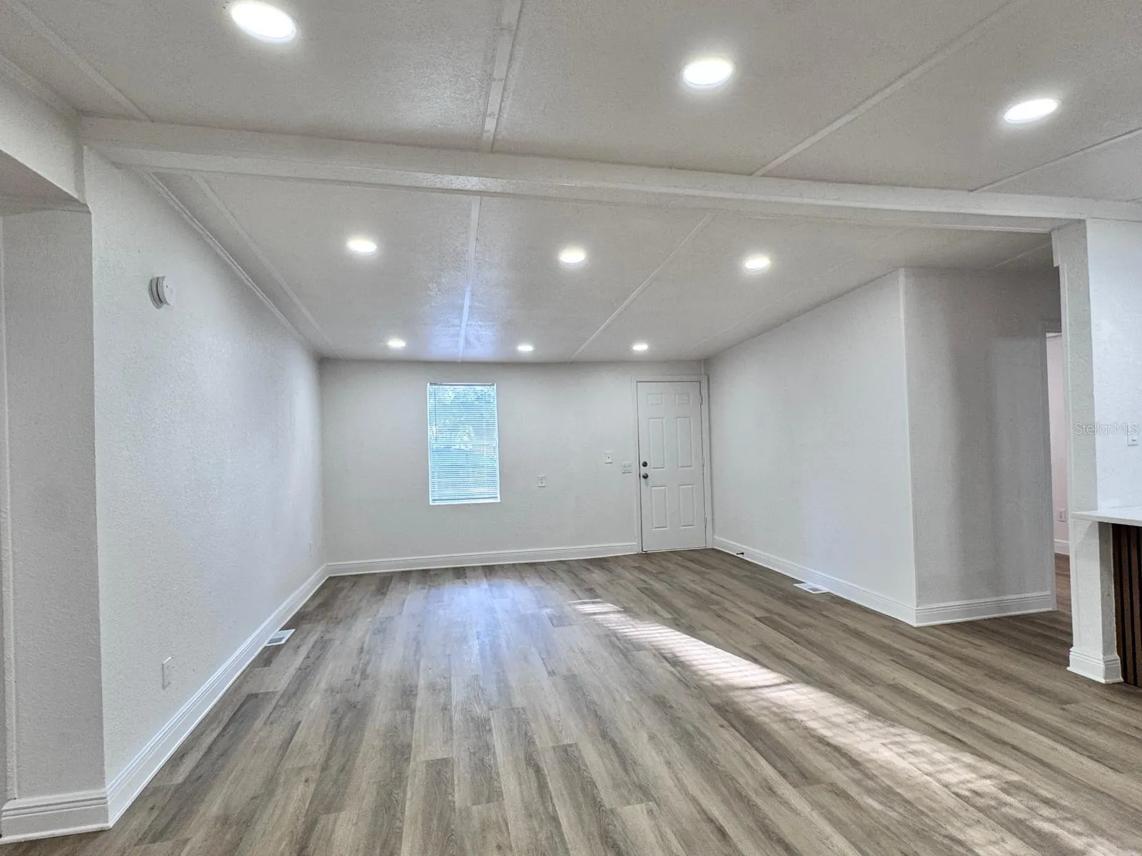 116 2ND ST