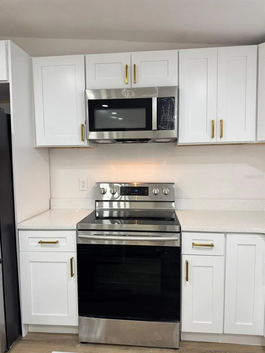 116 2ND ST