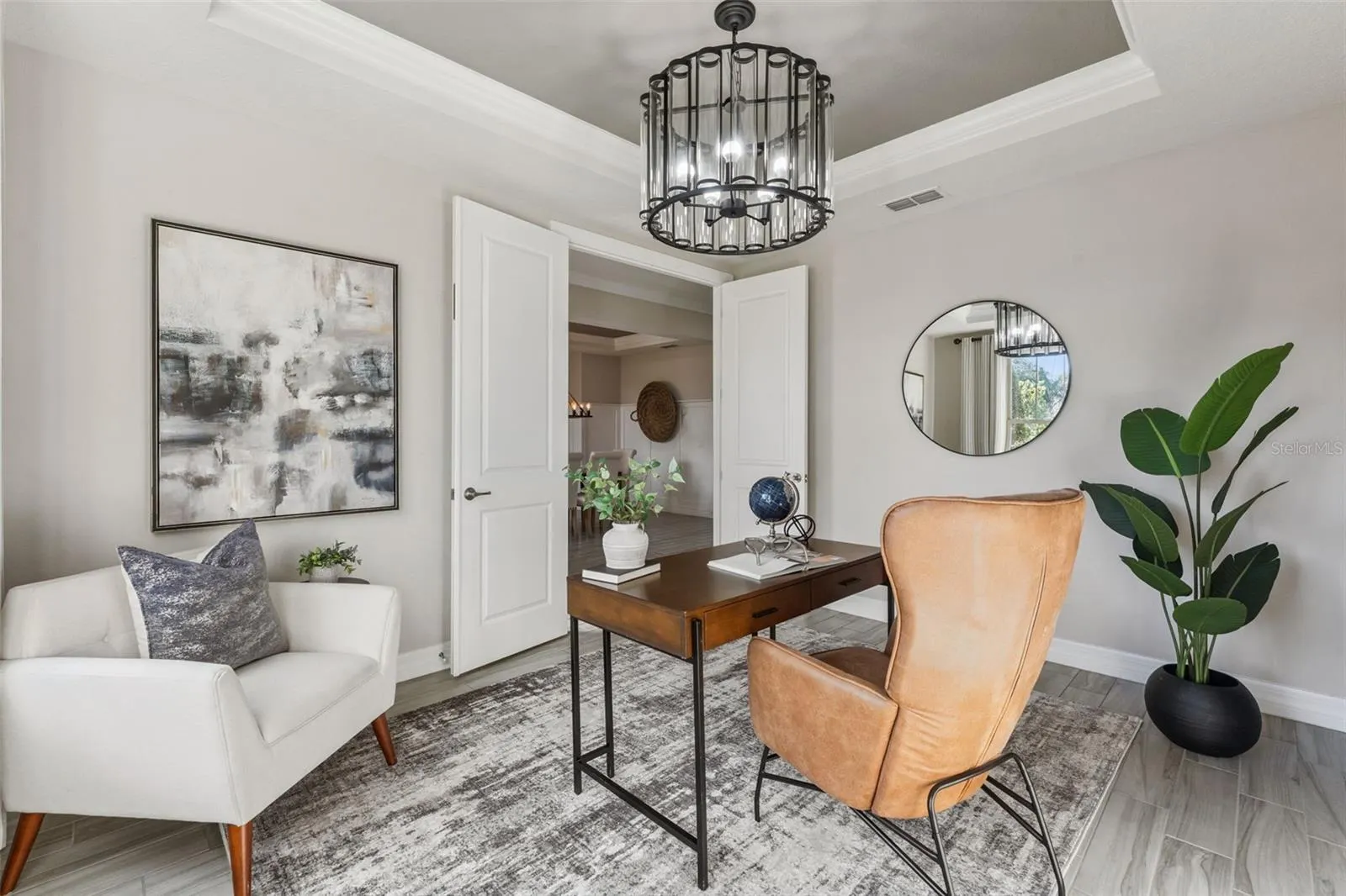 17537 LAGODA LN