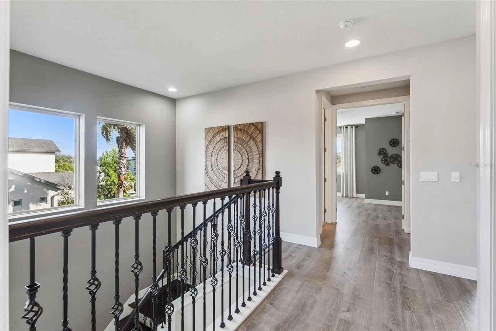 17537 LAGODA LN