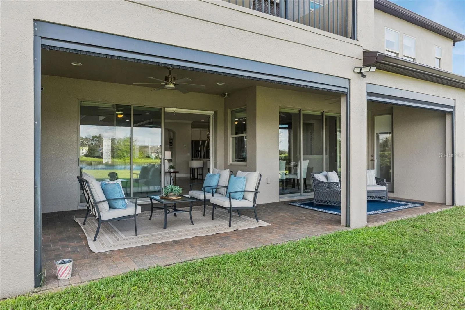 17537 LAGODA LN
