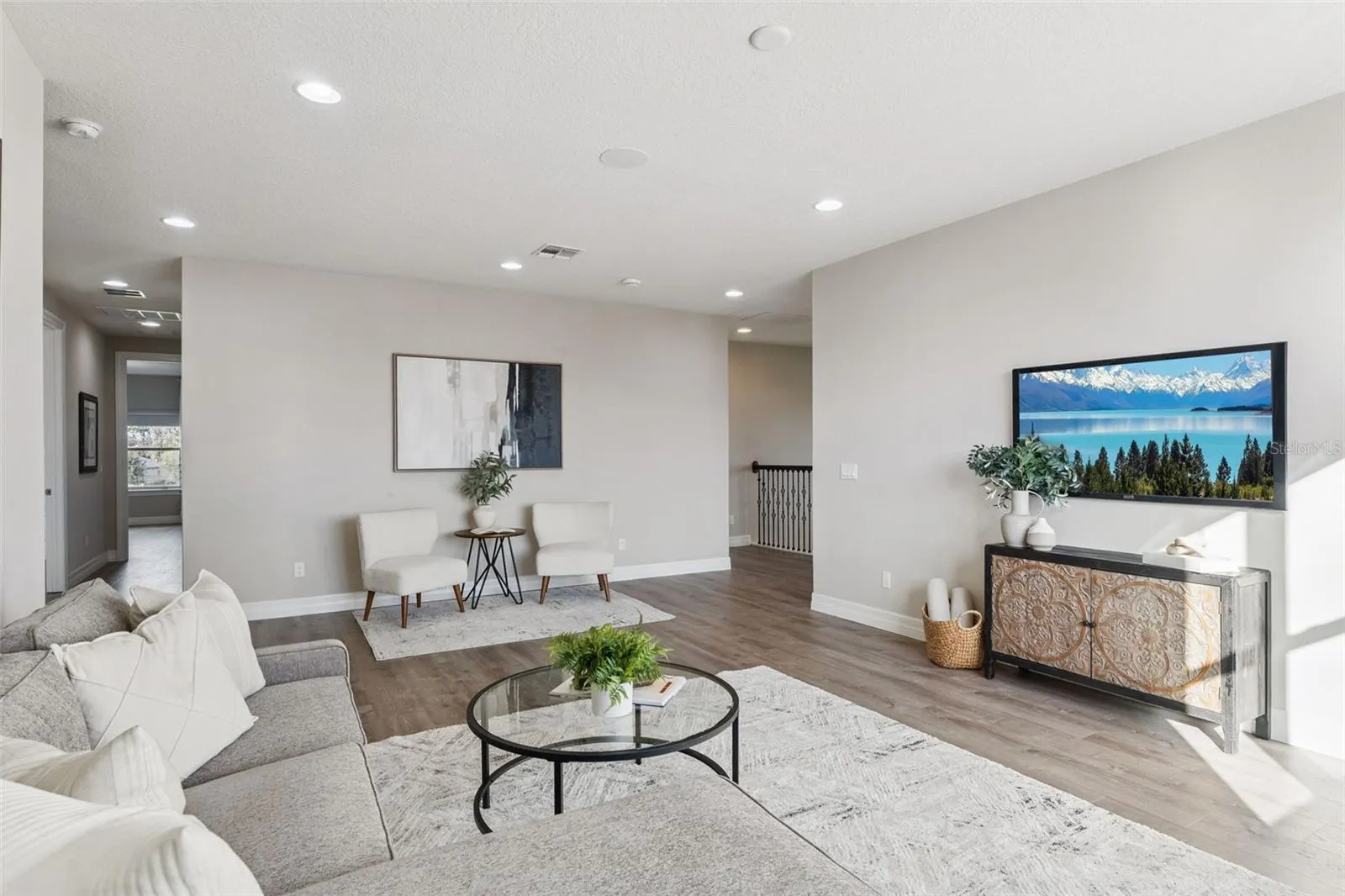 17537 LAGODA LN