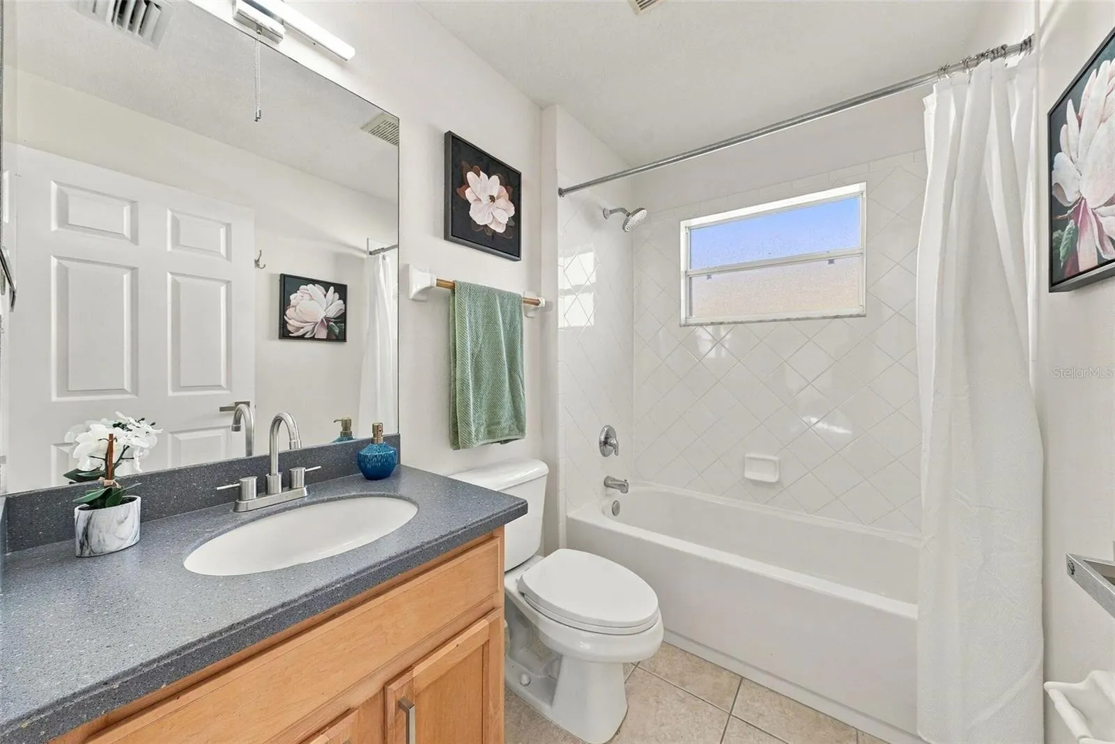 1822 MIRA LAGO CIR