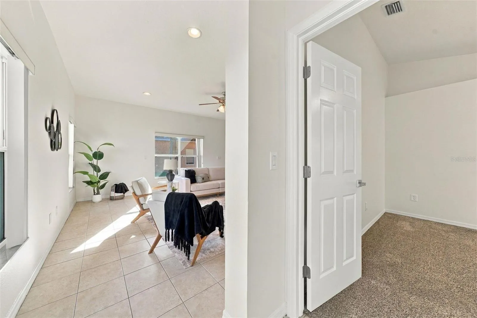 1822 MIRA LAGO CIR