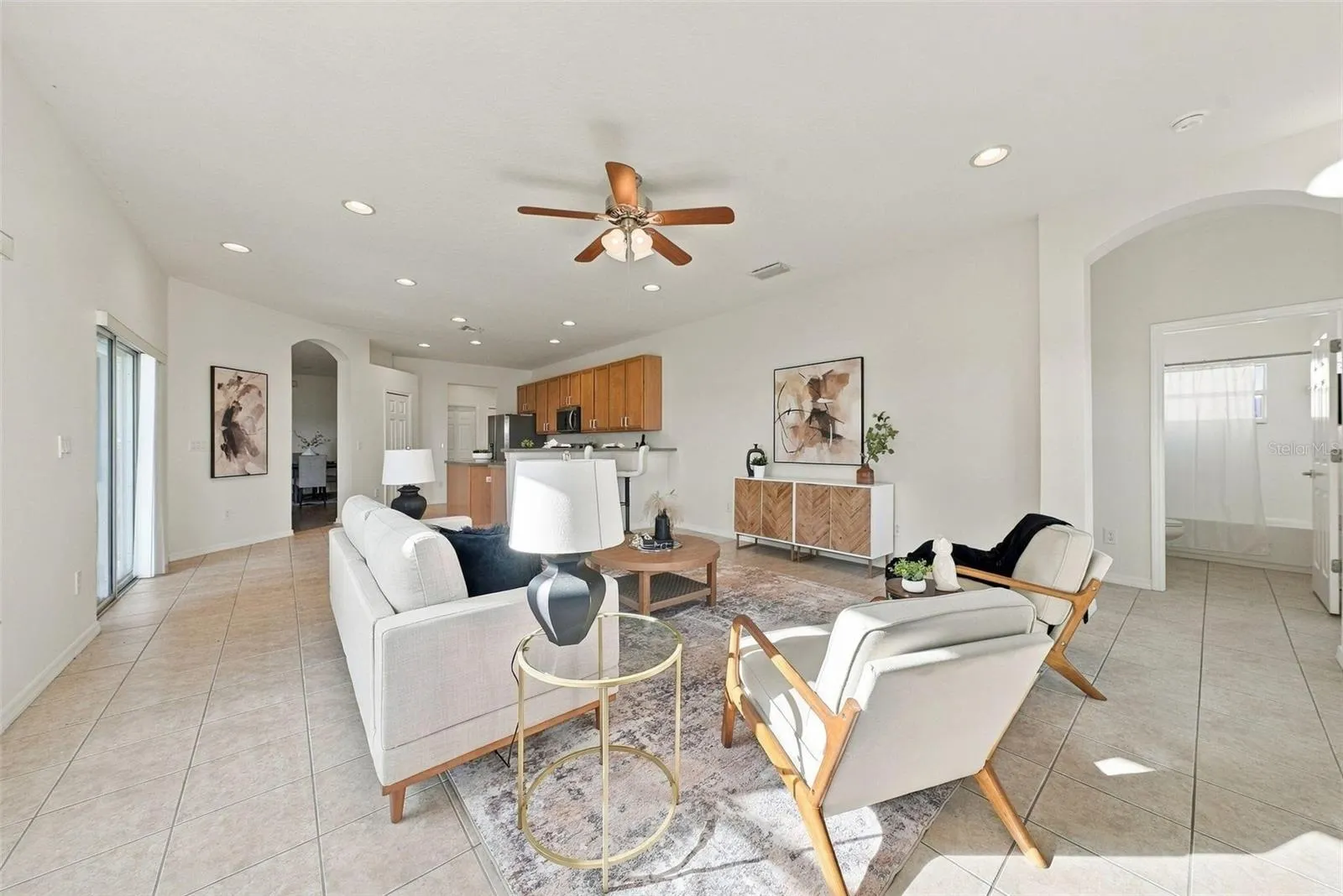 1822 MIRA LAGO CIR