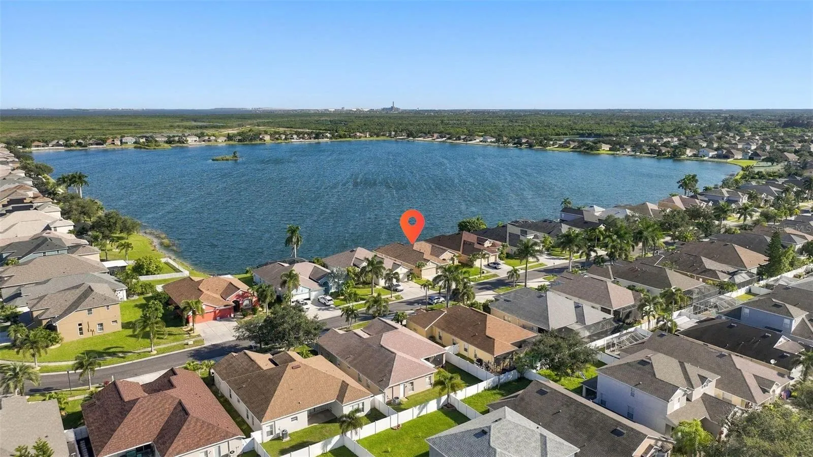 1822 MIRA LAGO CIR