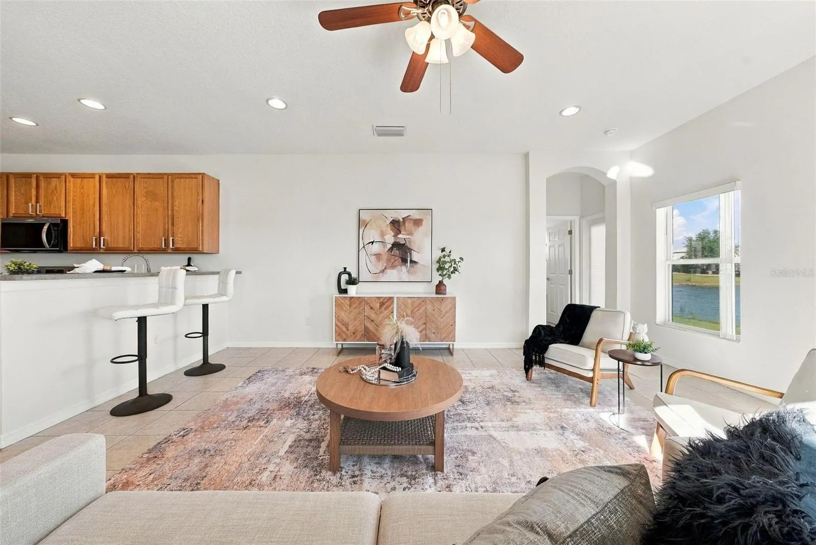 1822 MIRA LAGO CIR