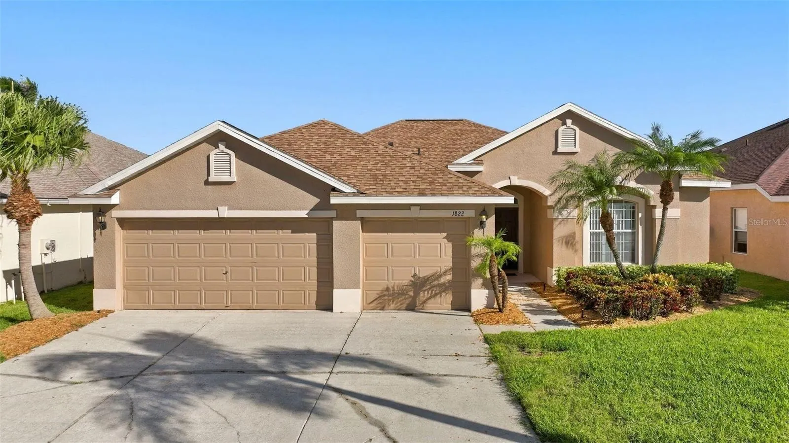 1822 MIRA LAGO CIR